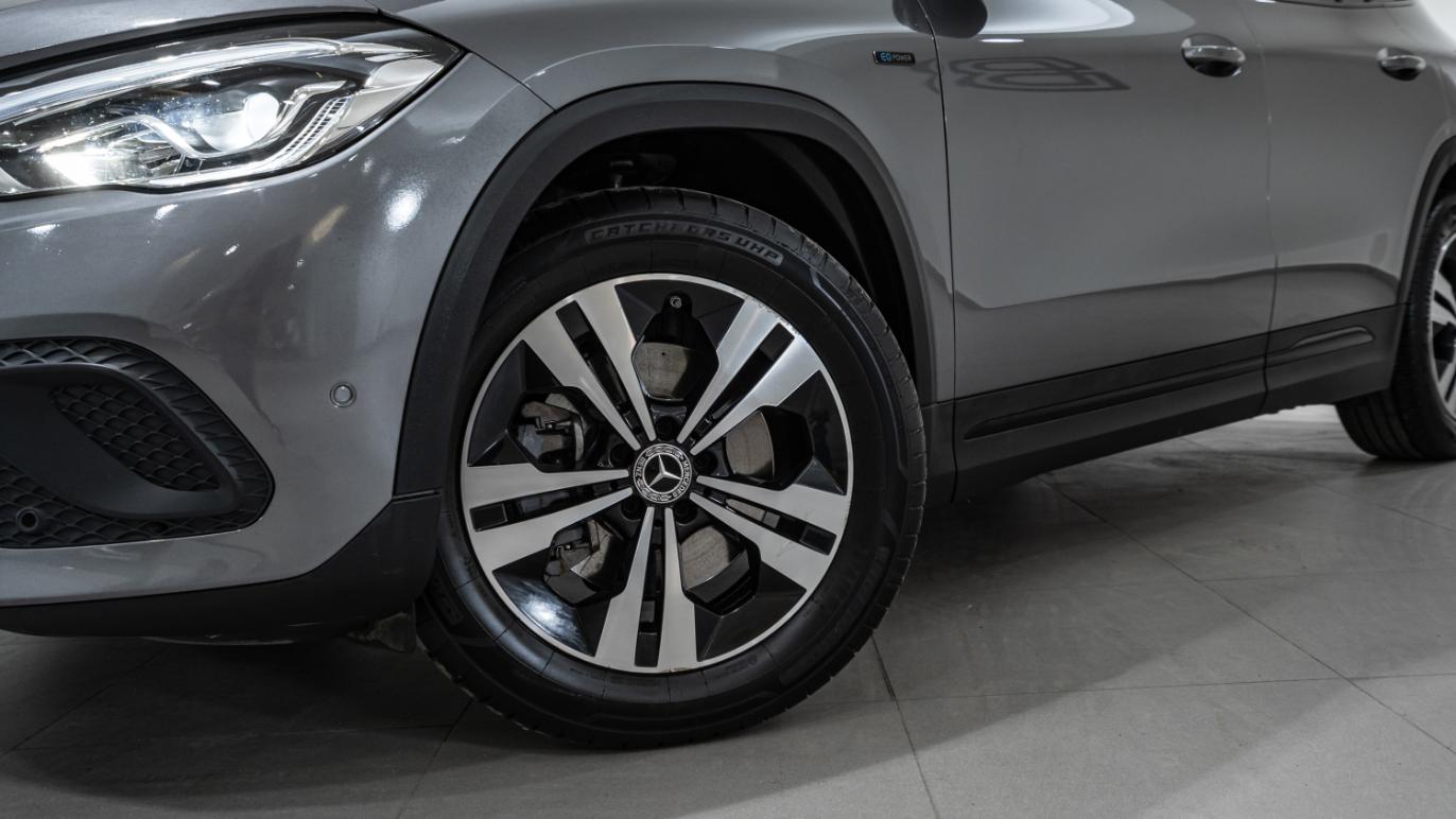 GLA 250 - View model
