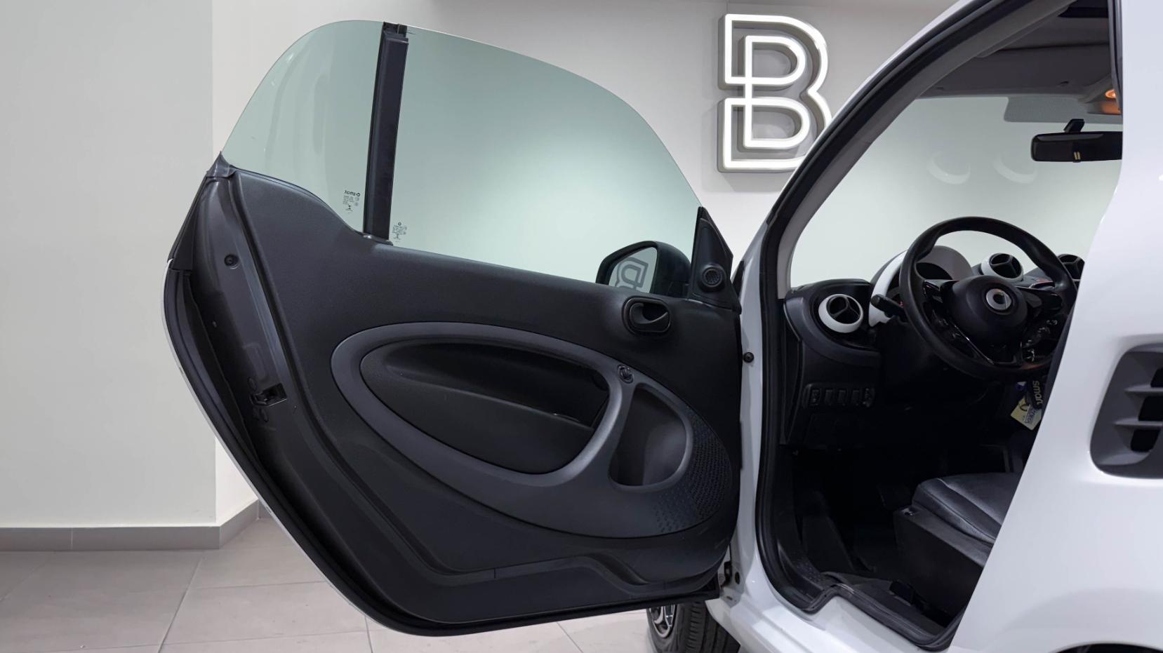 ForTwo - View model