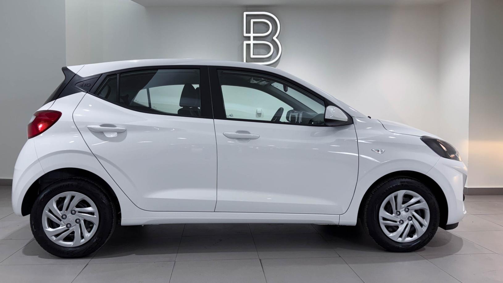 i 10 - View model