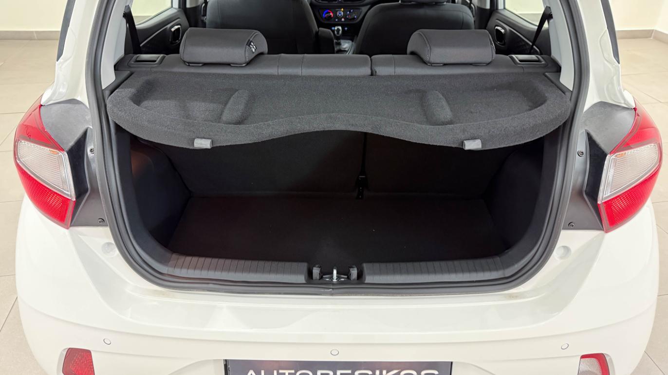 i 10 - View model