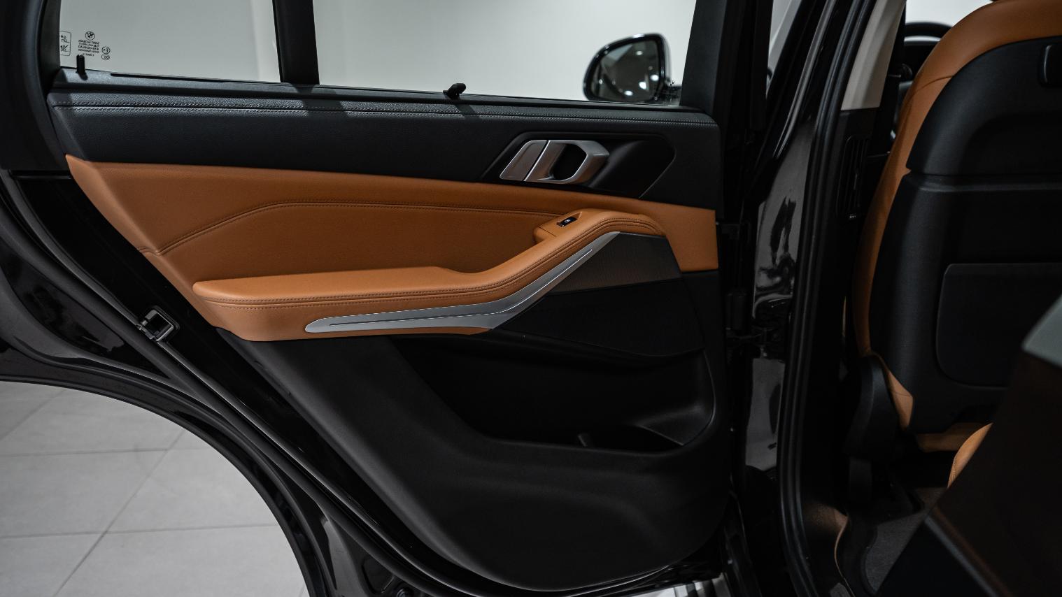 X5 - View model