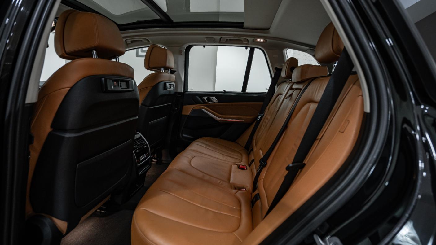 X5 - View model