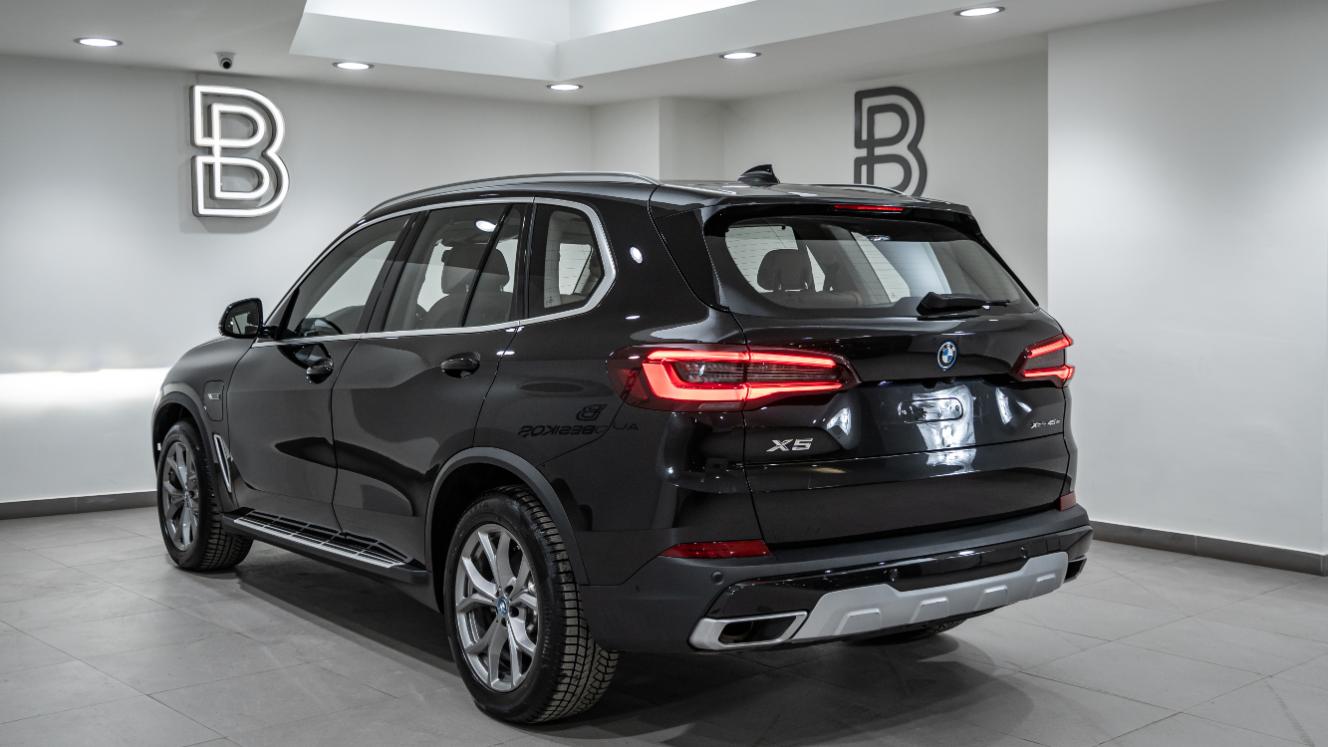 X5 - View model