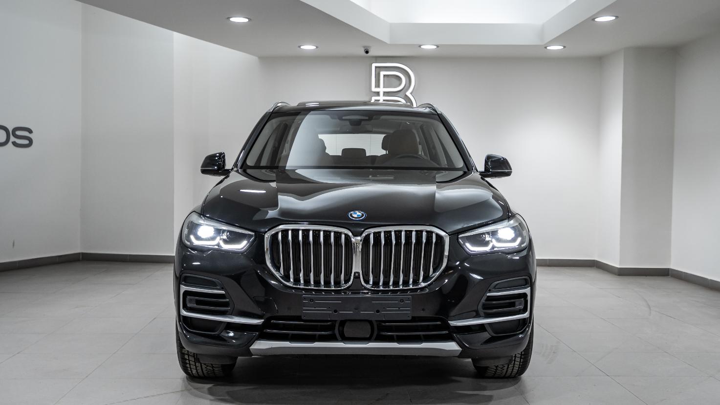X5 - View model
