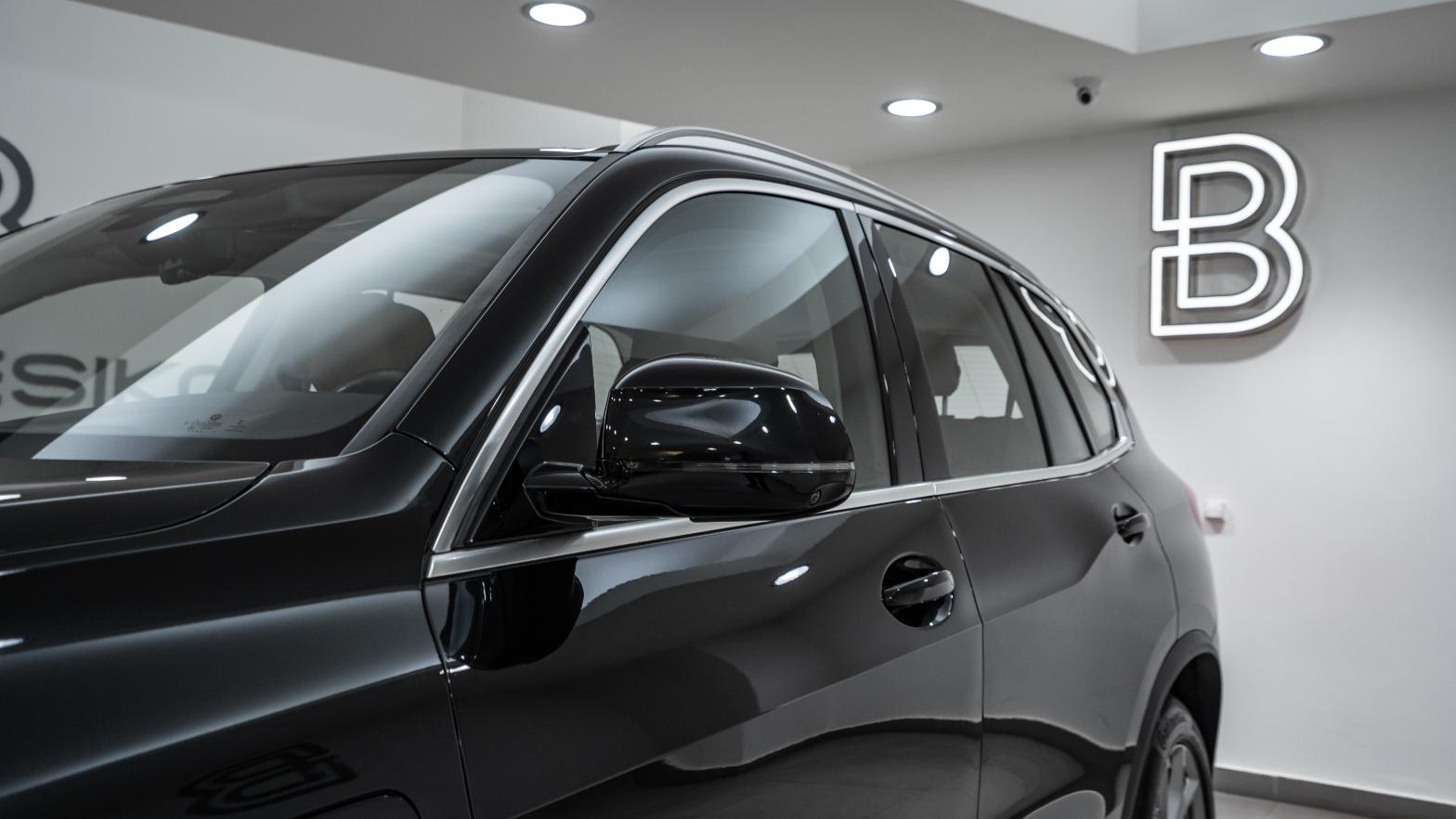 X5 - View model