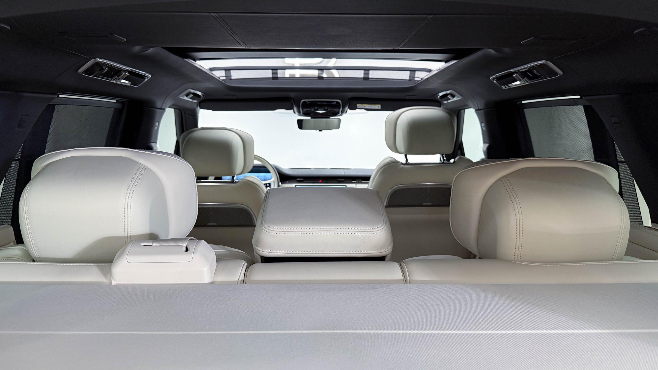 Range Rover - View model