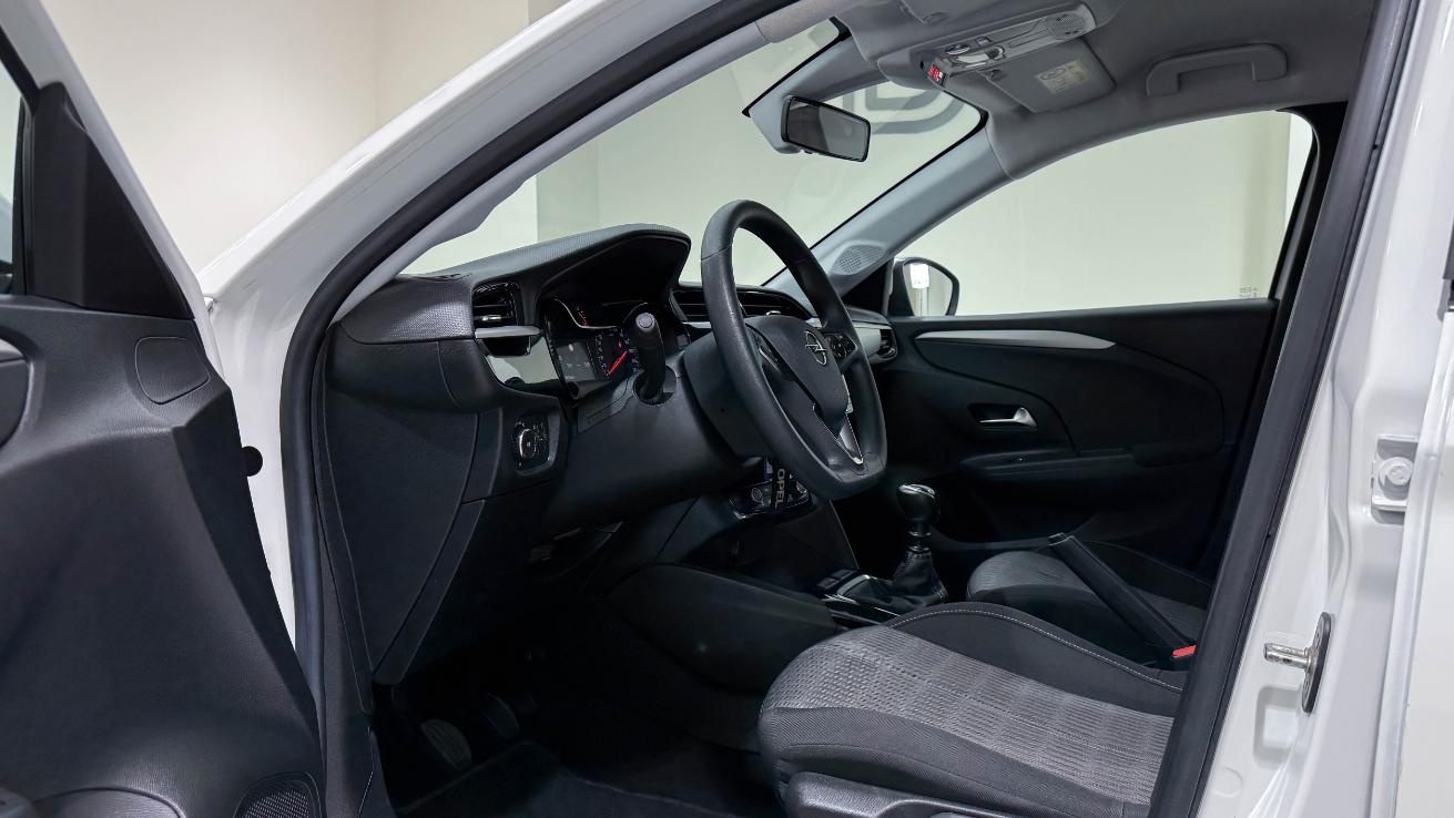 Corsa - View model