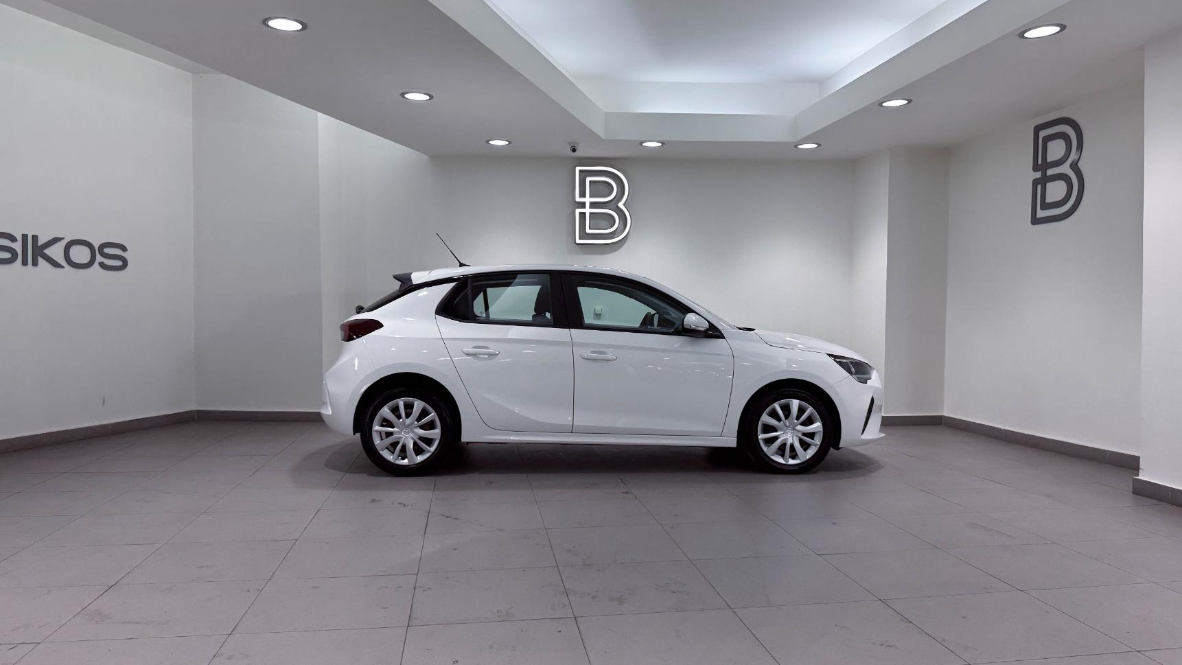 Corsa - View model