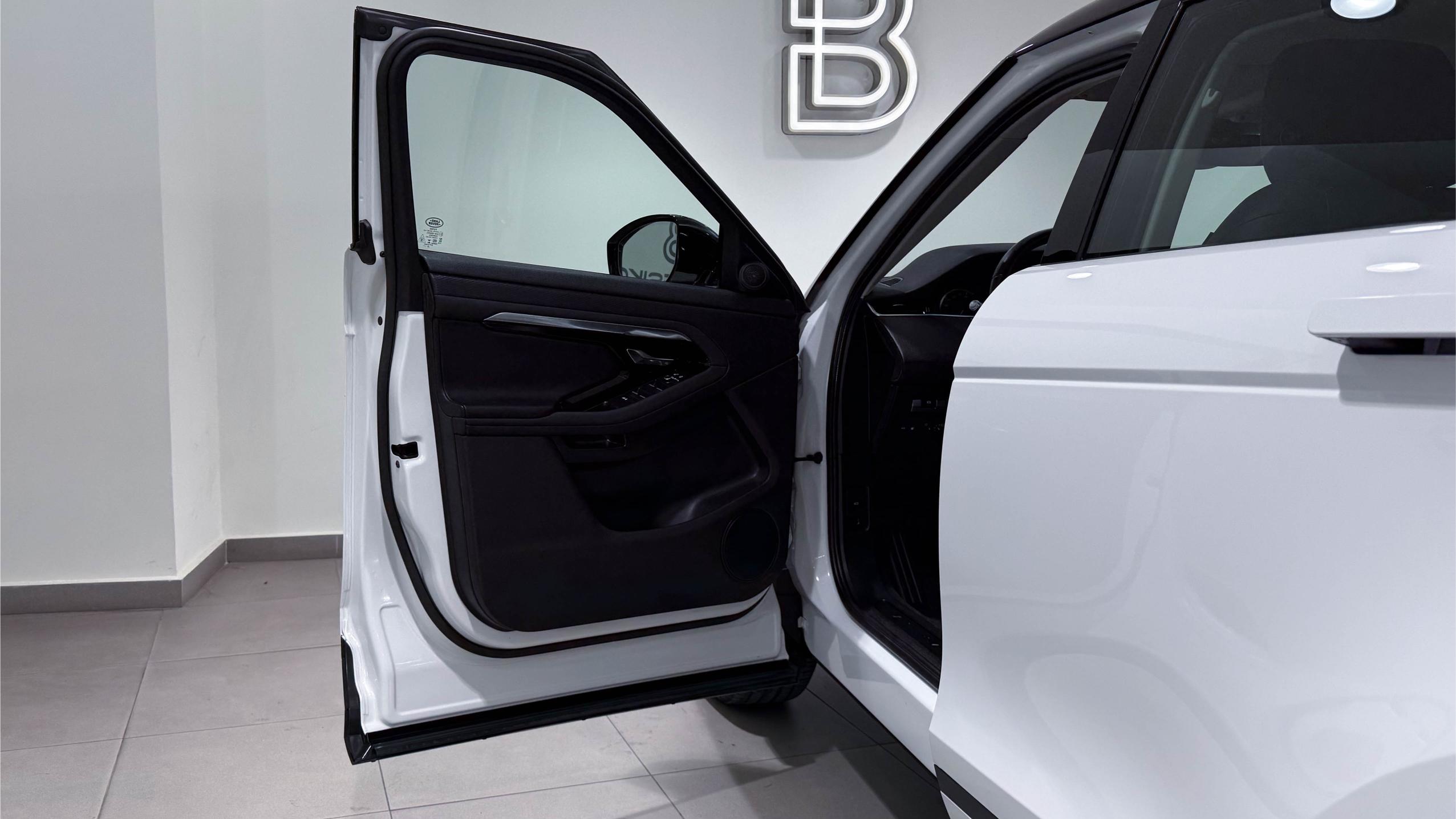 Range Rover Evoque - View model