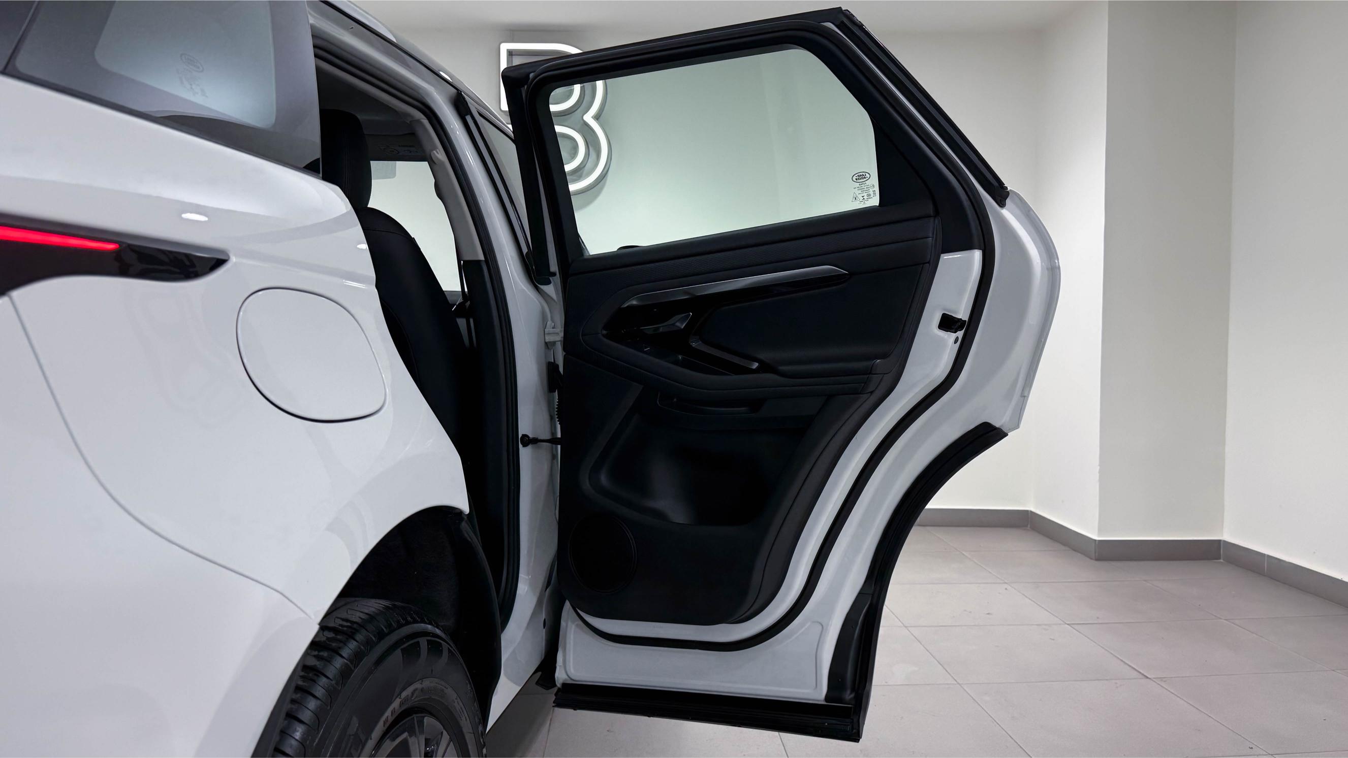 Range Rover Evoque - View model