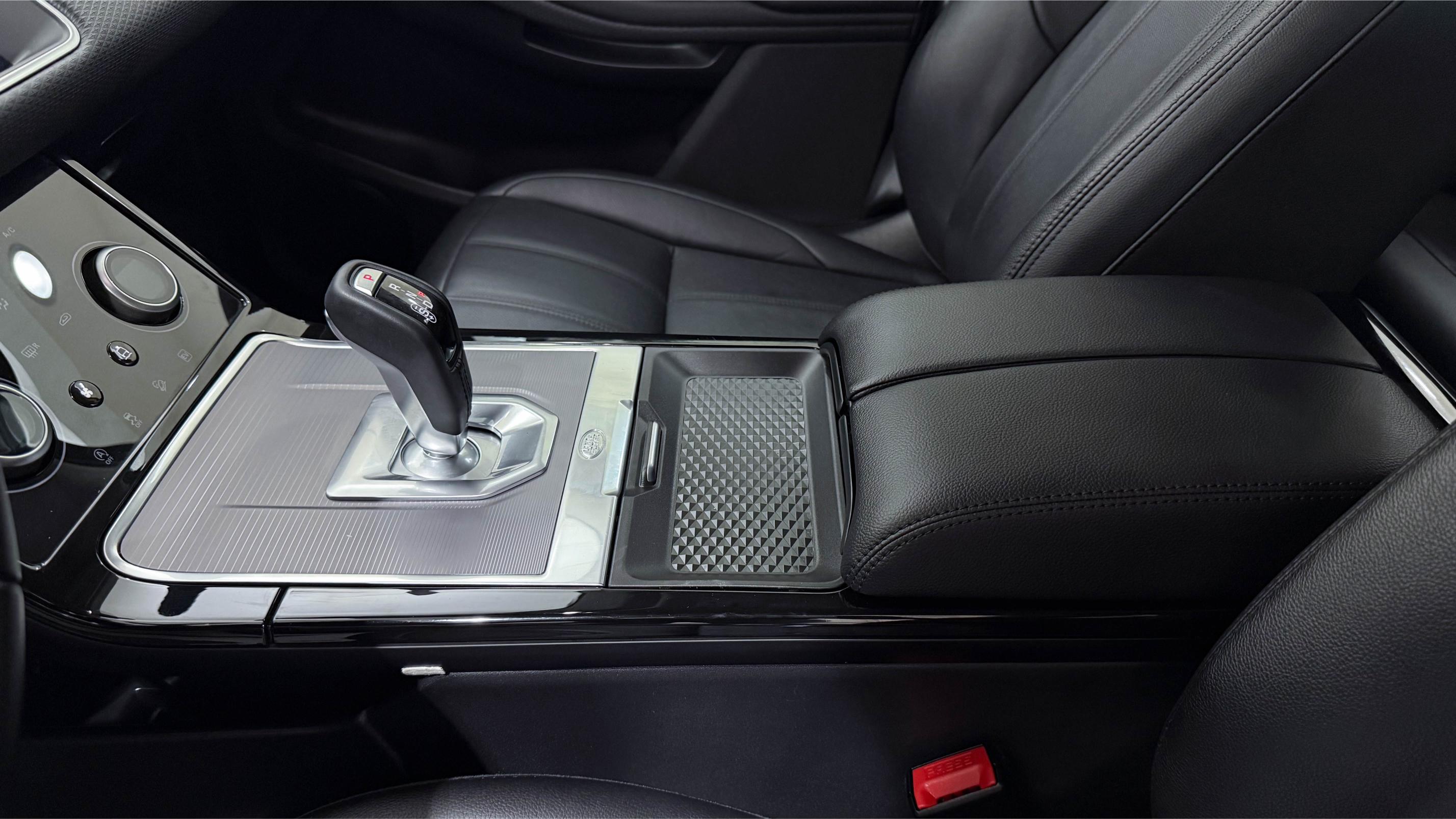 Range Rover Evoque - View model
