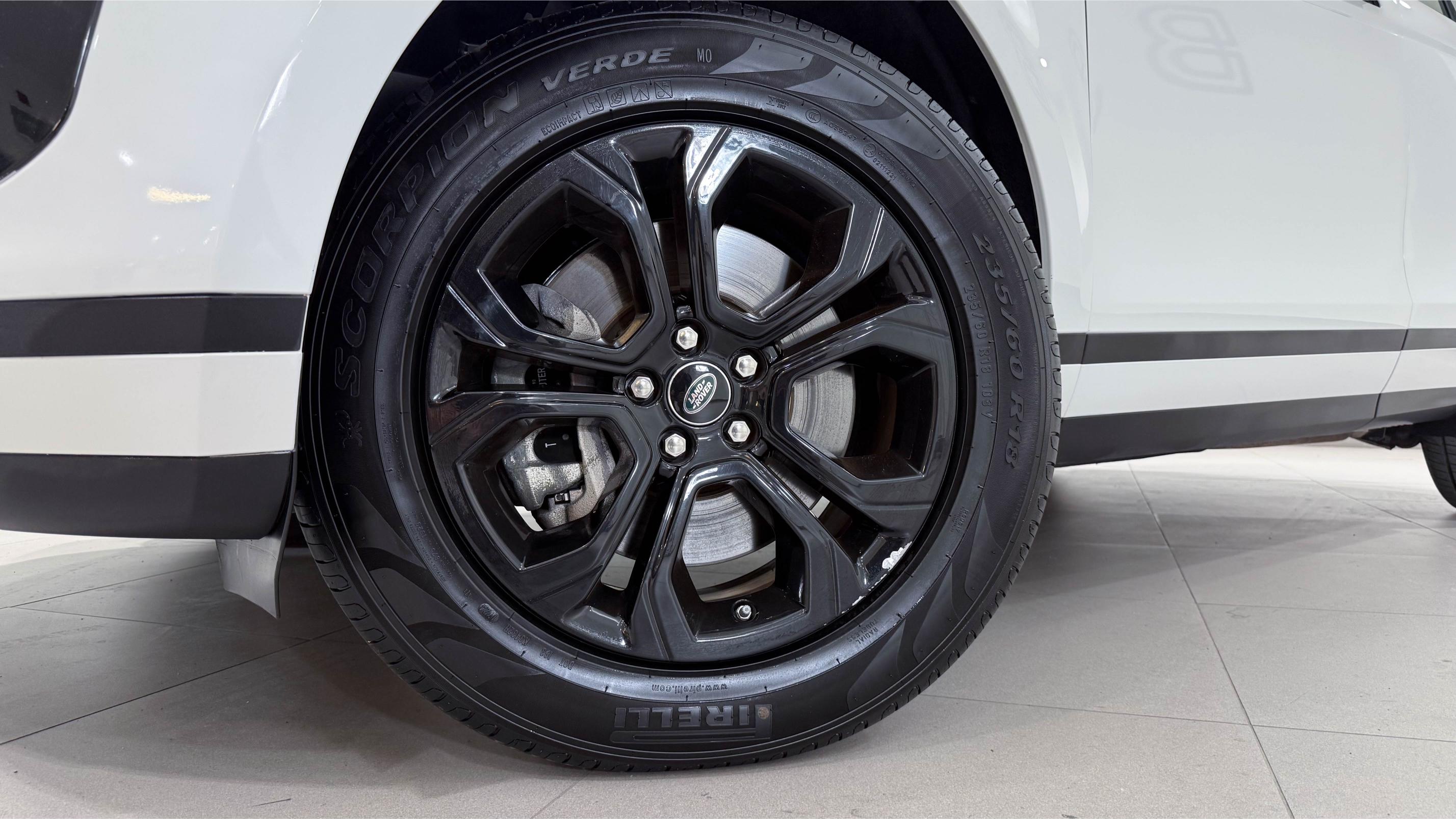 Range Rover Evoque - View model