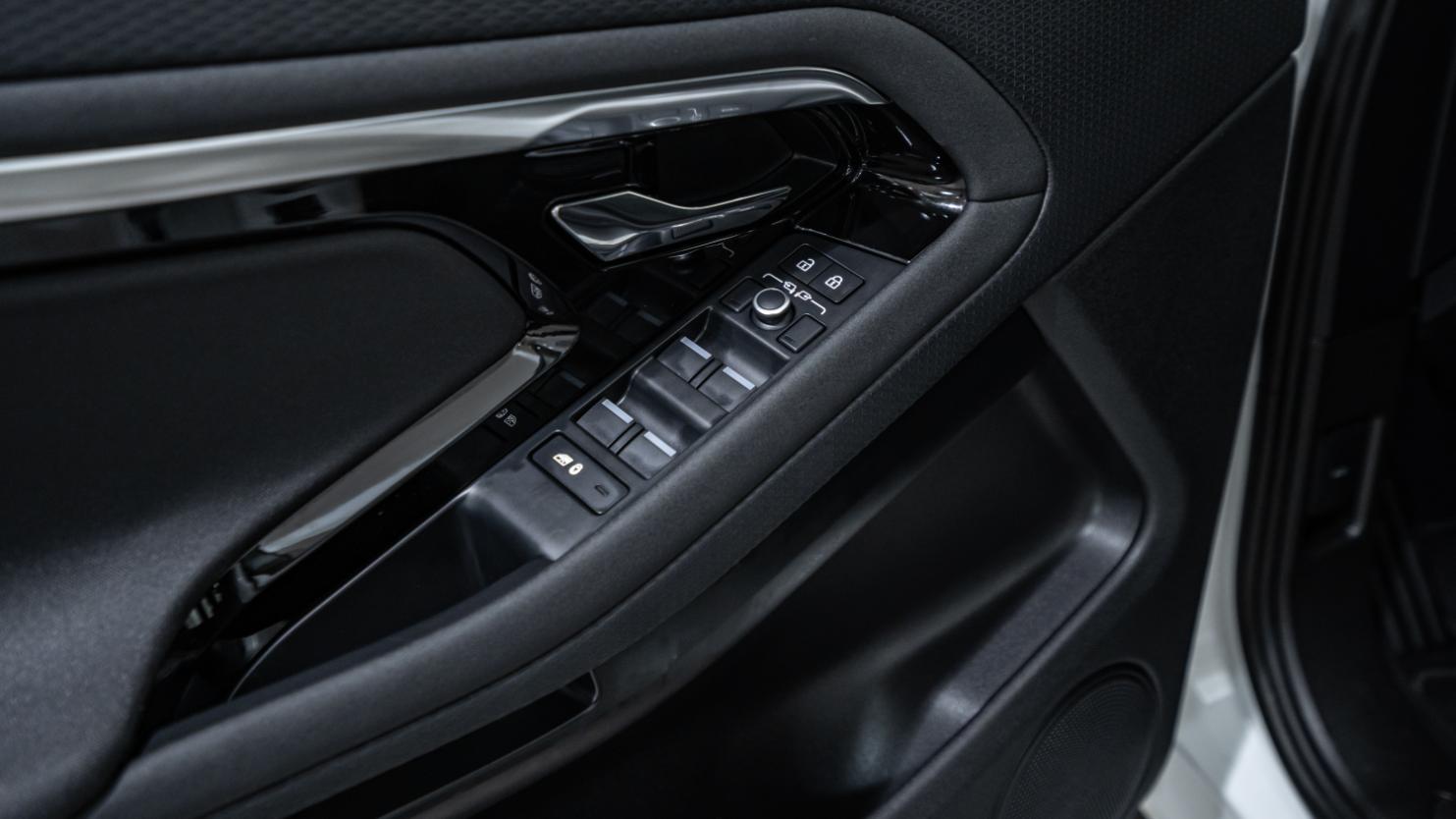 Range Rover Evoque - View model